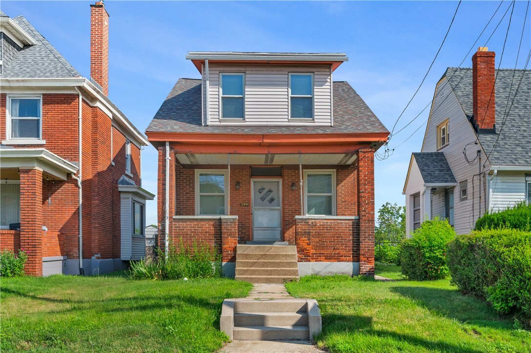 Property Photo: 2959 Churchview Avenue PA 15227