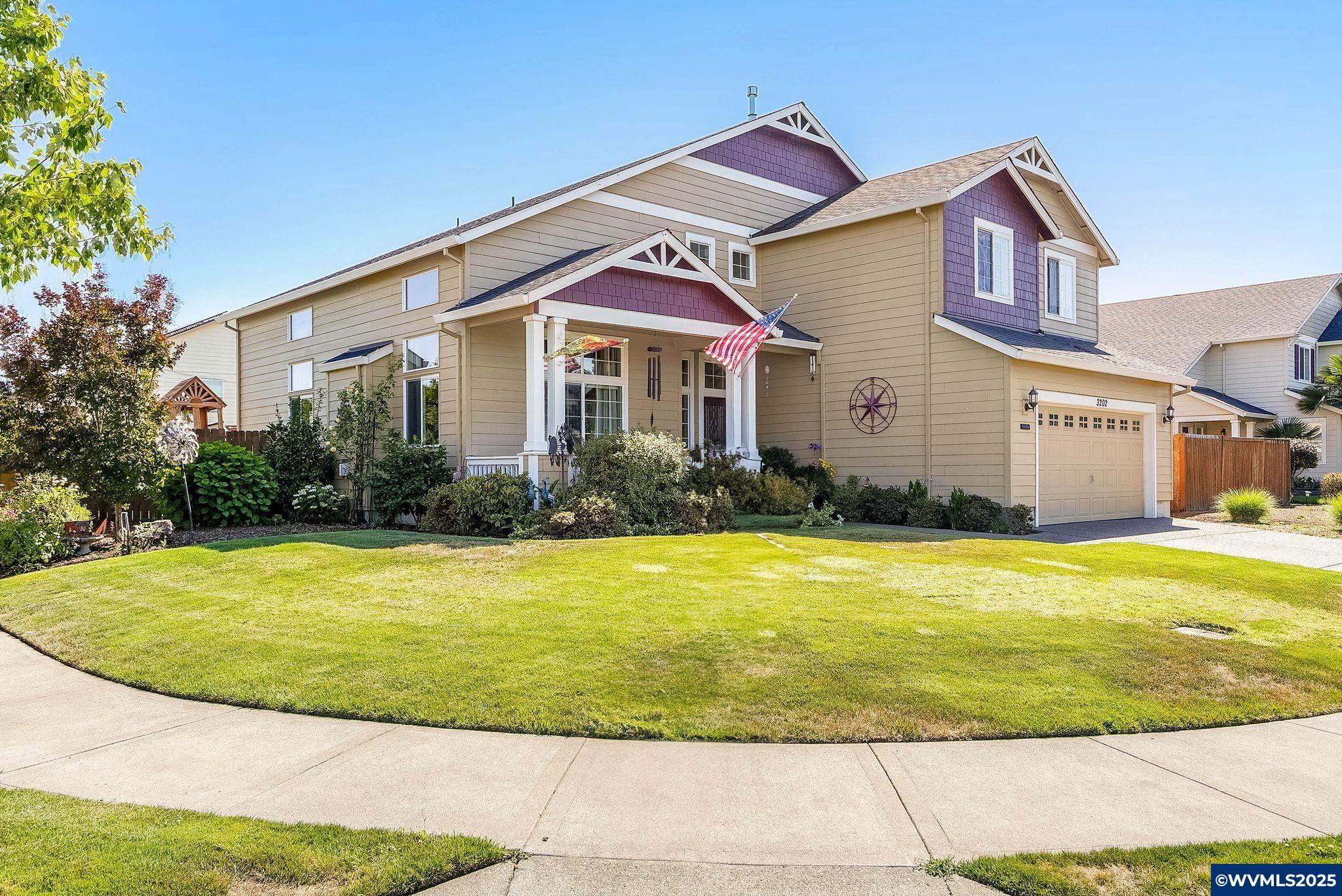 Property Photo: 3202 Oxford St OR 97071