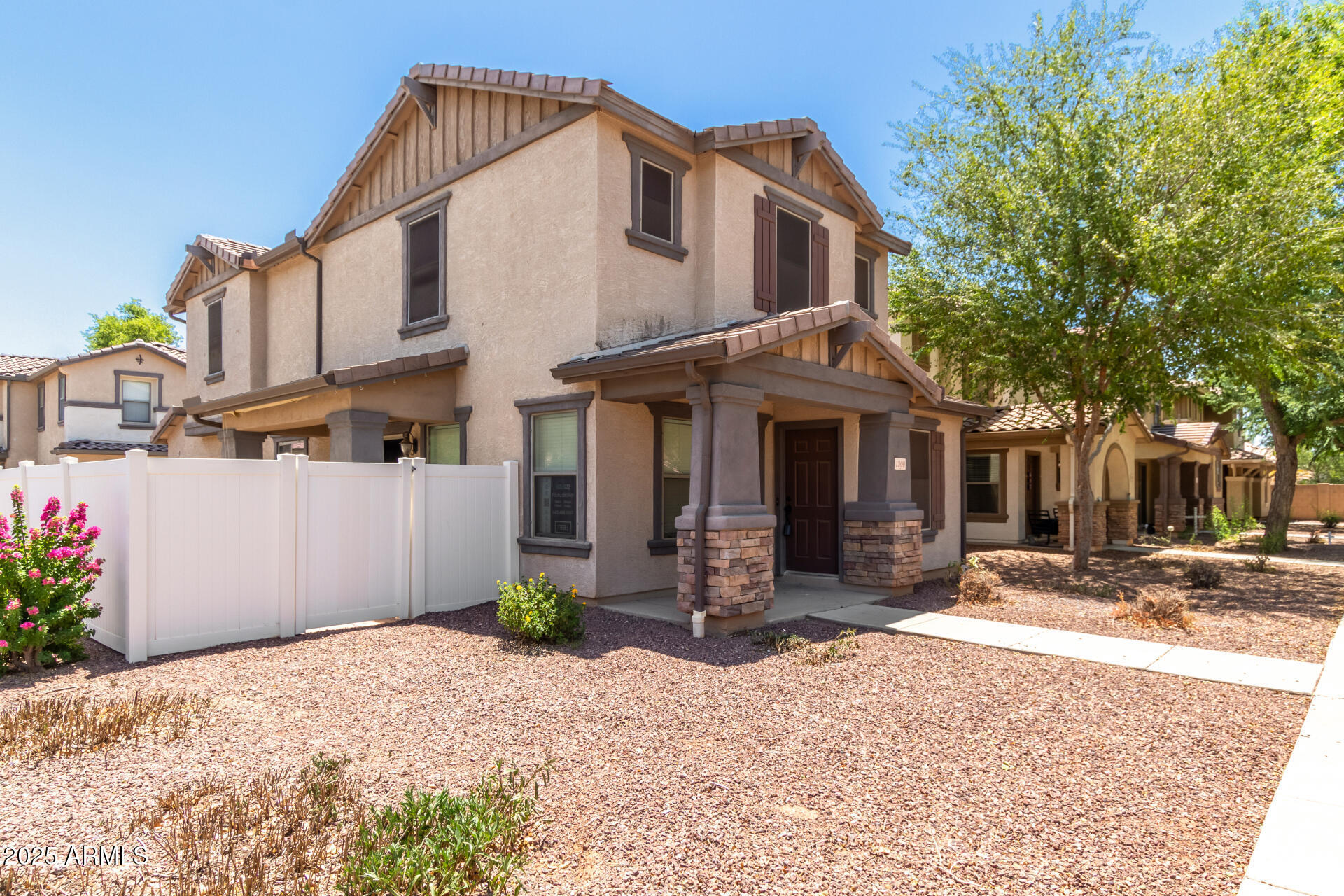 Property Photo:  1300 S Loback Lane  AZ 85296 