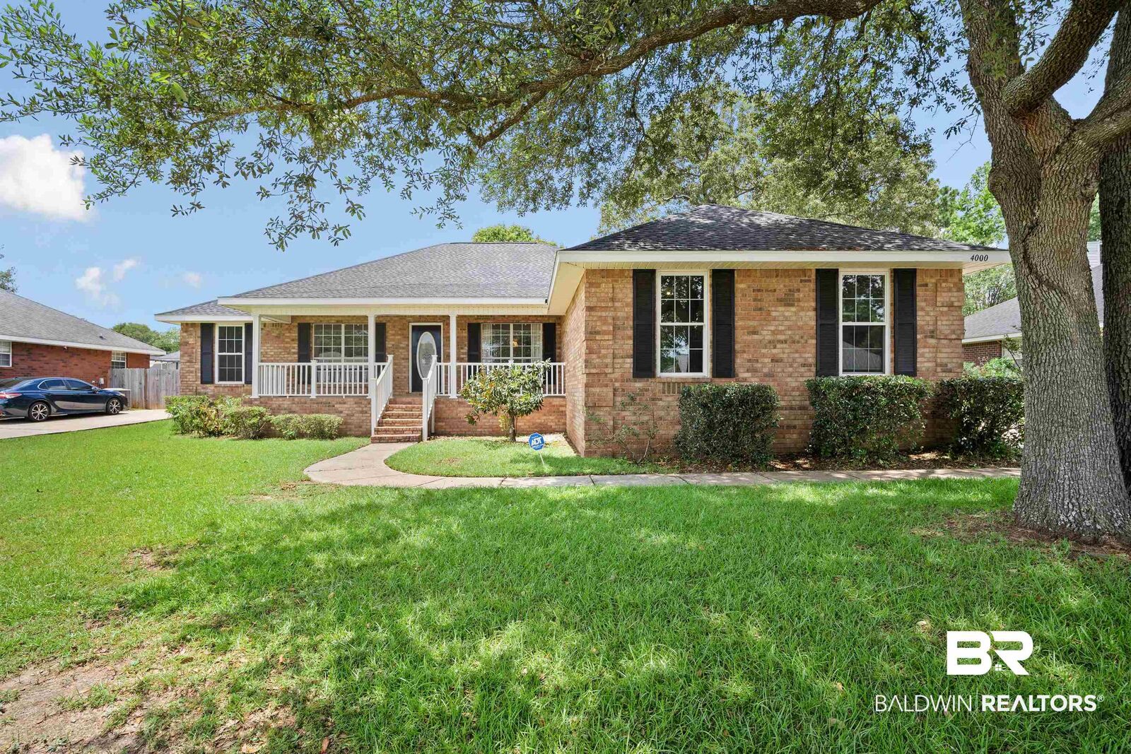 Property Photo:  4000 W Fenwick Loop  AL 36695 