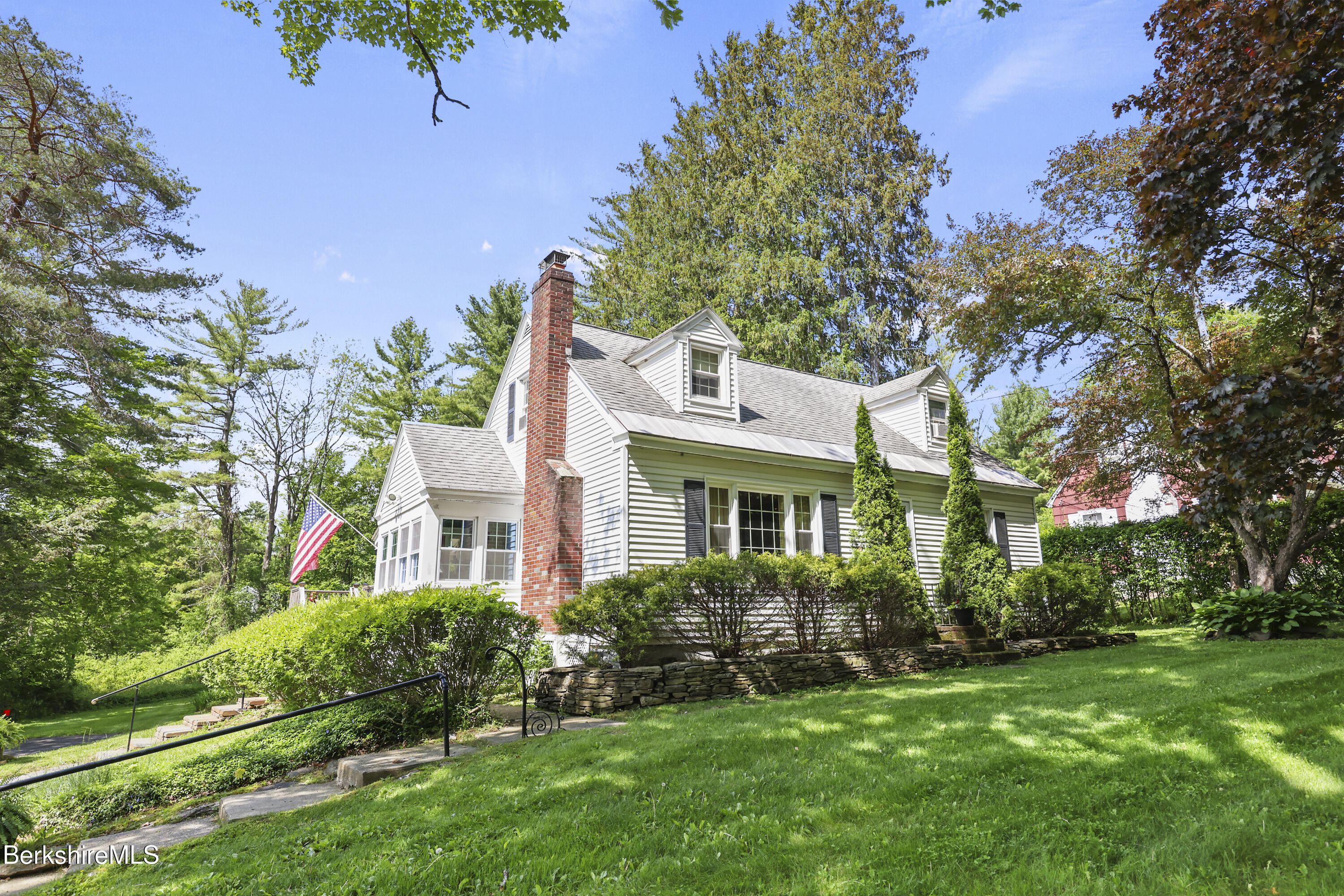 Property Photo: 80 West St MA 01240