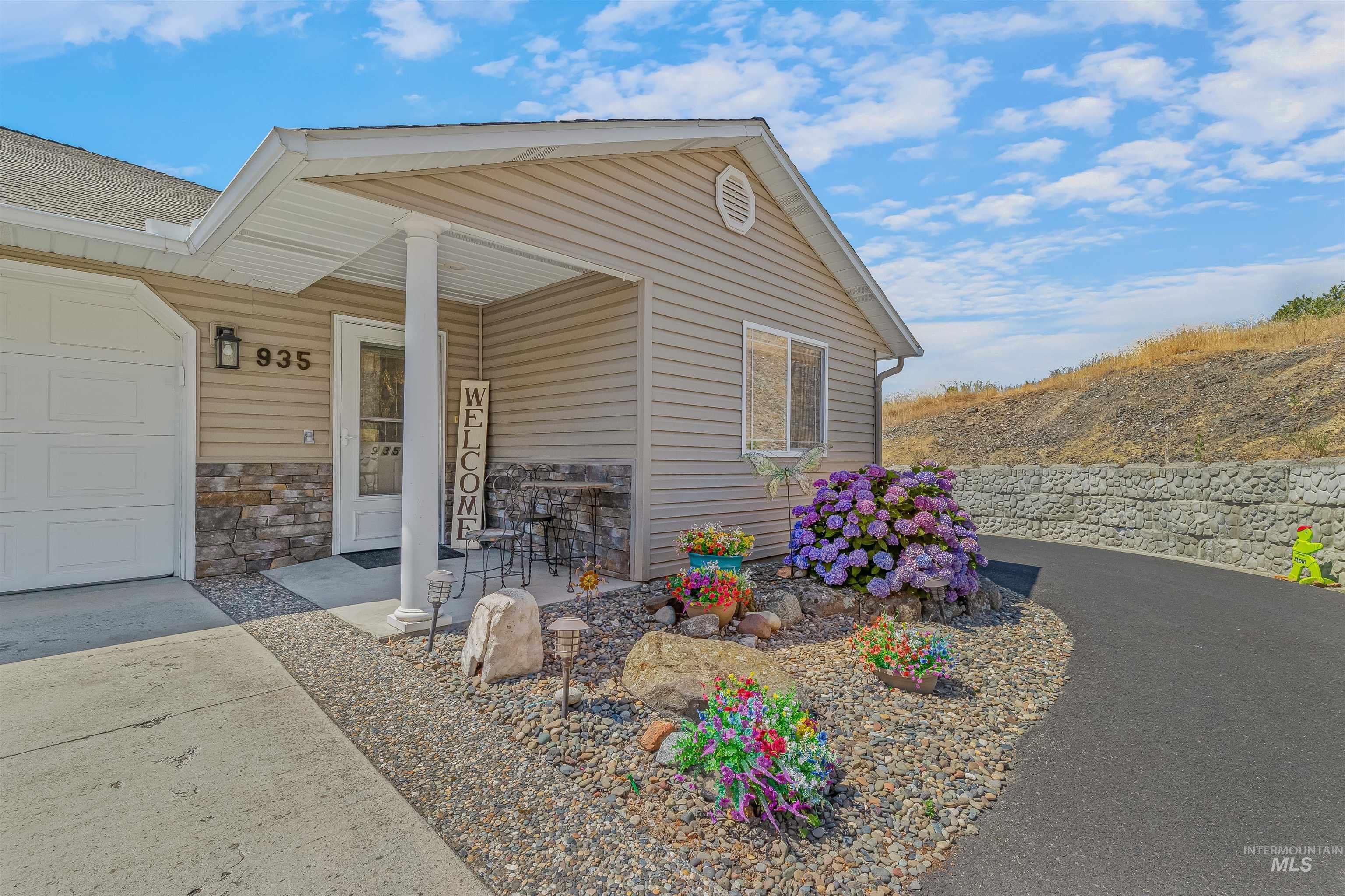 Property Photo: 935 Grelle Ave ID 83501