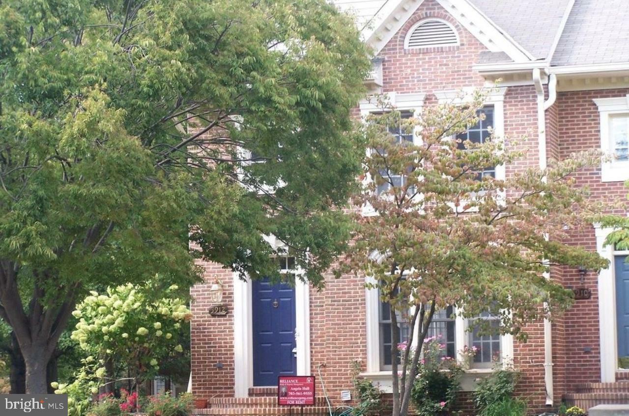 3912 Maximilian Court  Fairfax VA 22033 photo