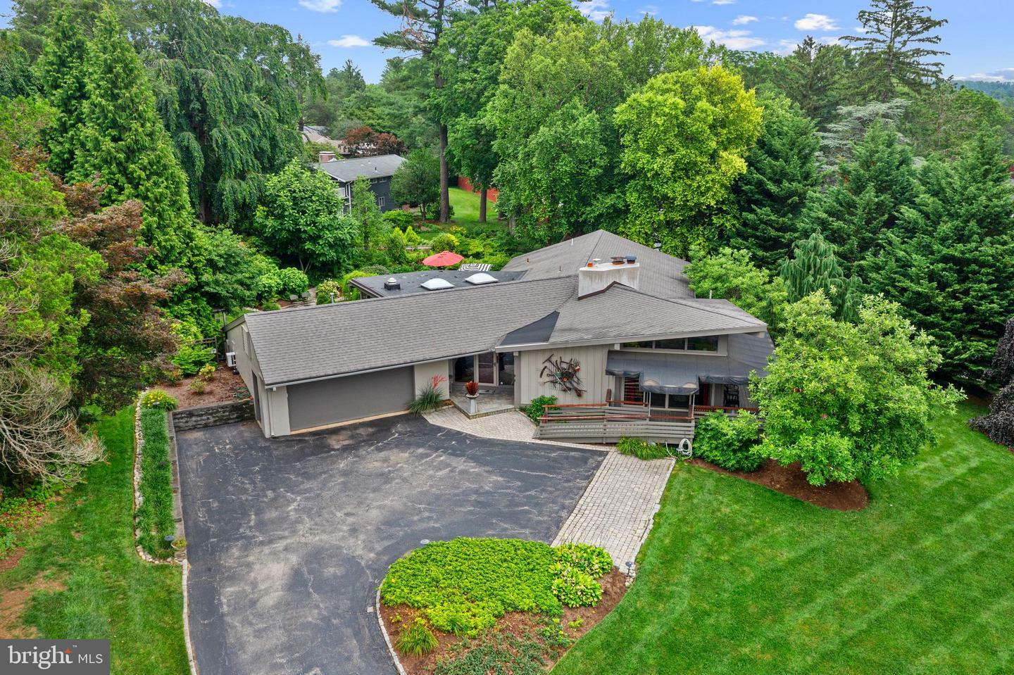 Property Photo: 314 N Union Street PA 19348