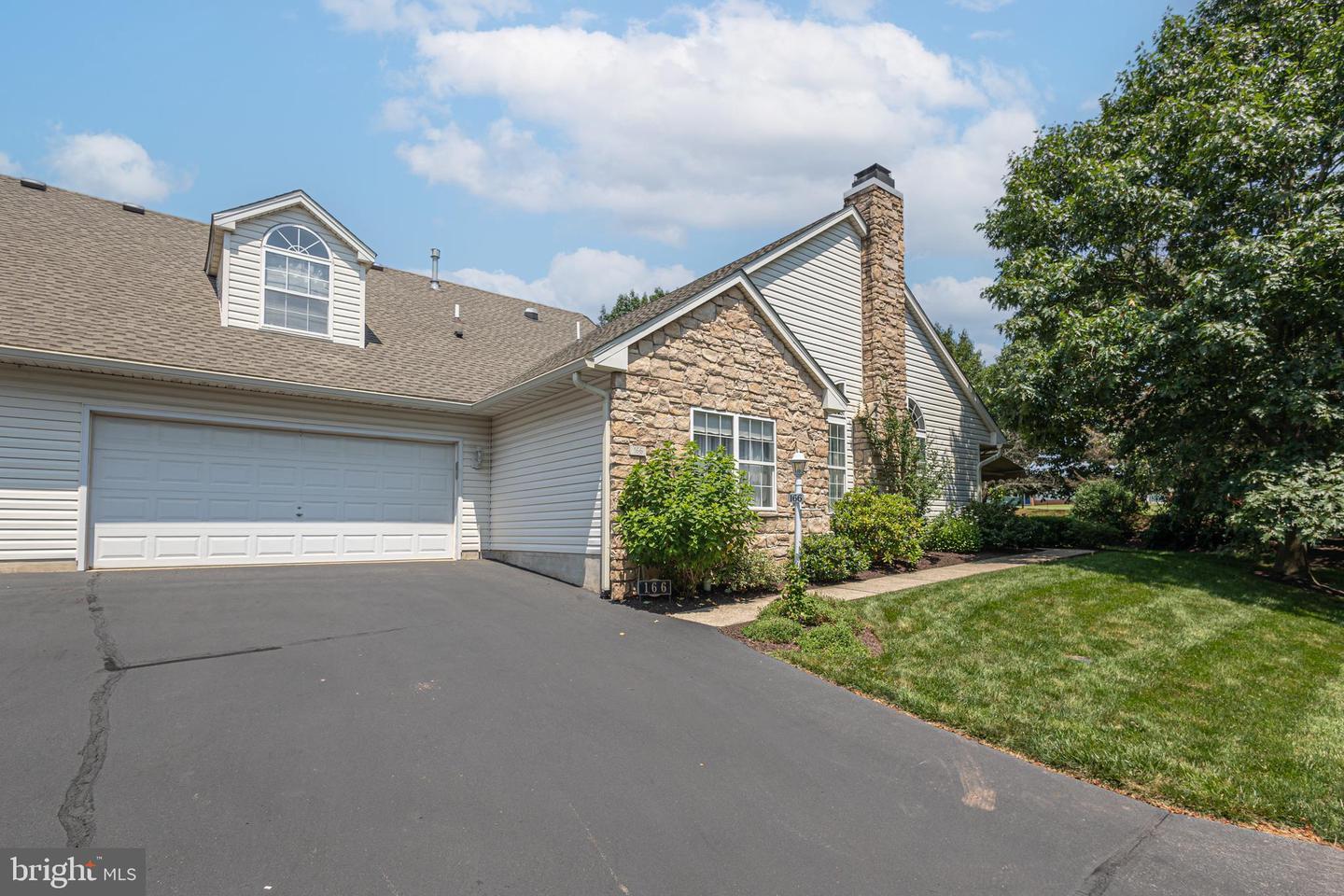 Property Photo: 166 Sussex Lane PA 18964
