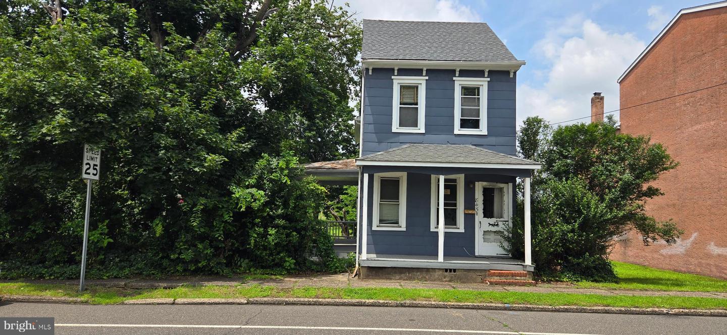 Property Photo:  845 Bordentown Road  NJ 08016 