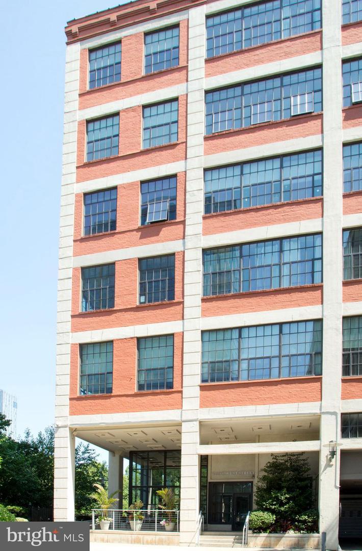 Property Photo: 2429 Locust Street 41 215 PA 19103