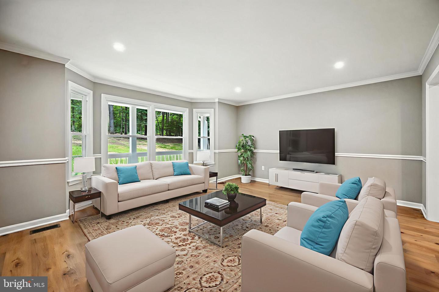 Property Photo: 349 Potomac Run Road VA 22405