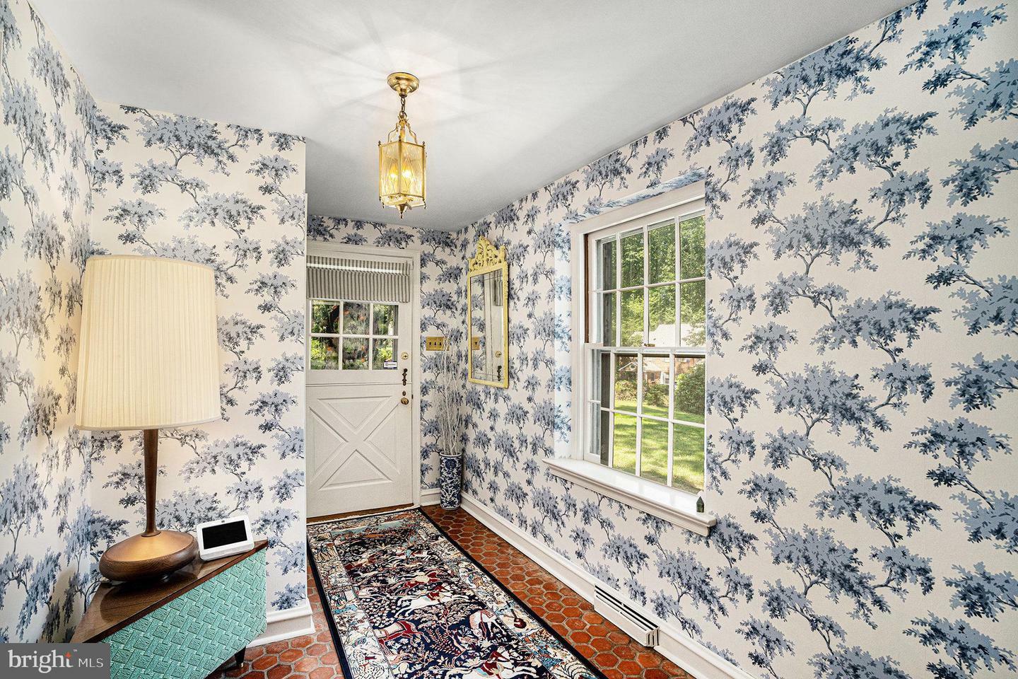 Property Photo: 625 Bridle Road PA 19038