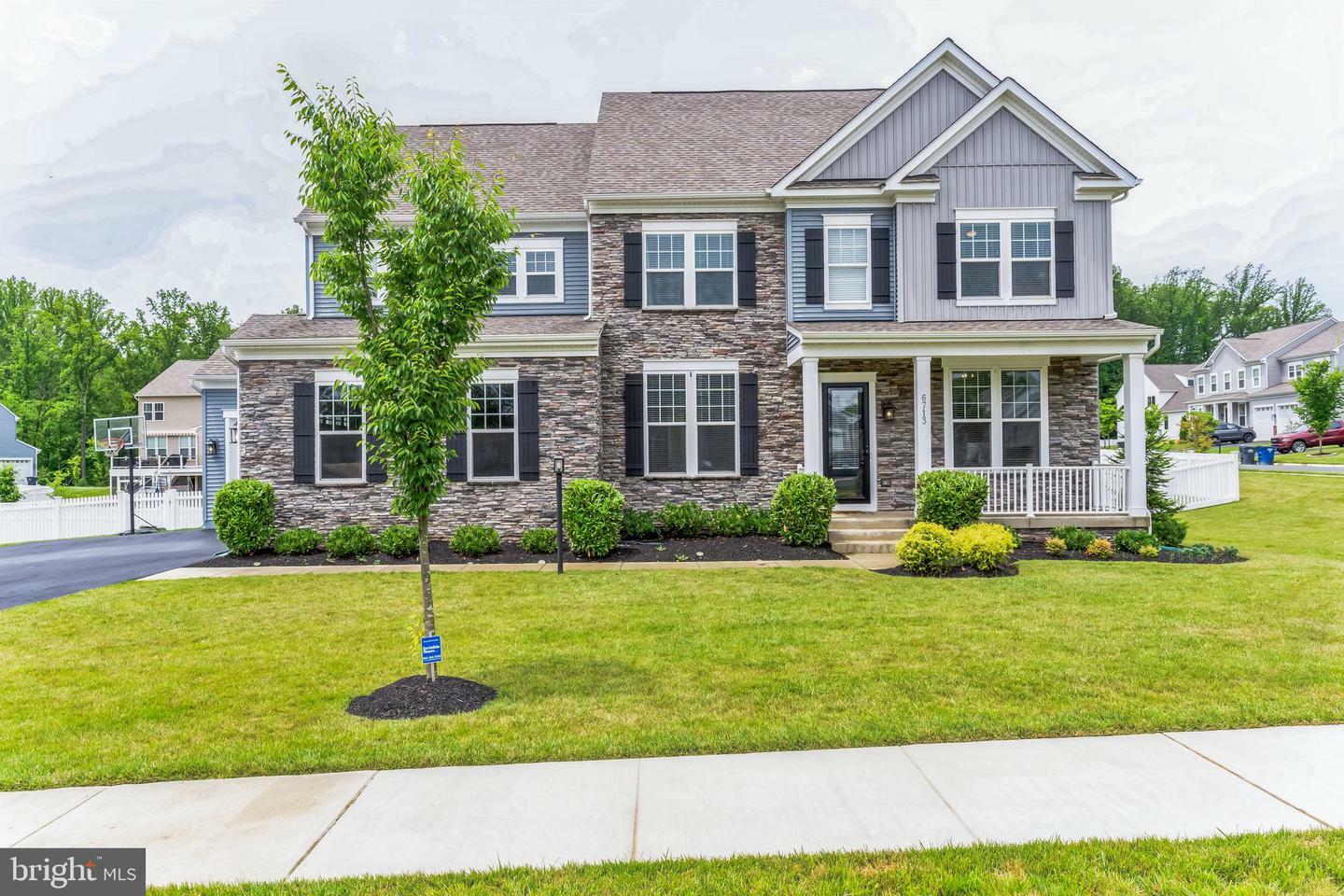 6713 Dogwood Bloom Court  Manassas VA 20112 photo