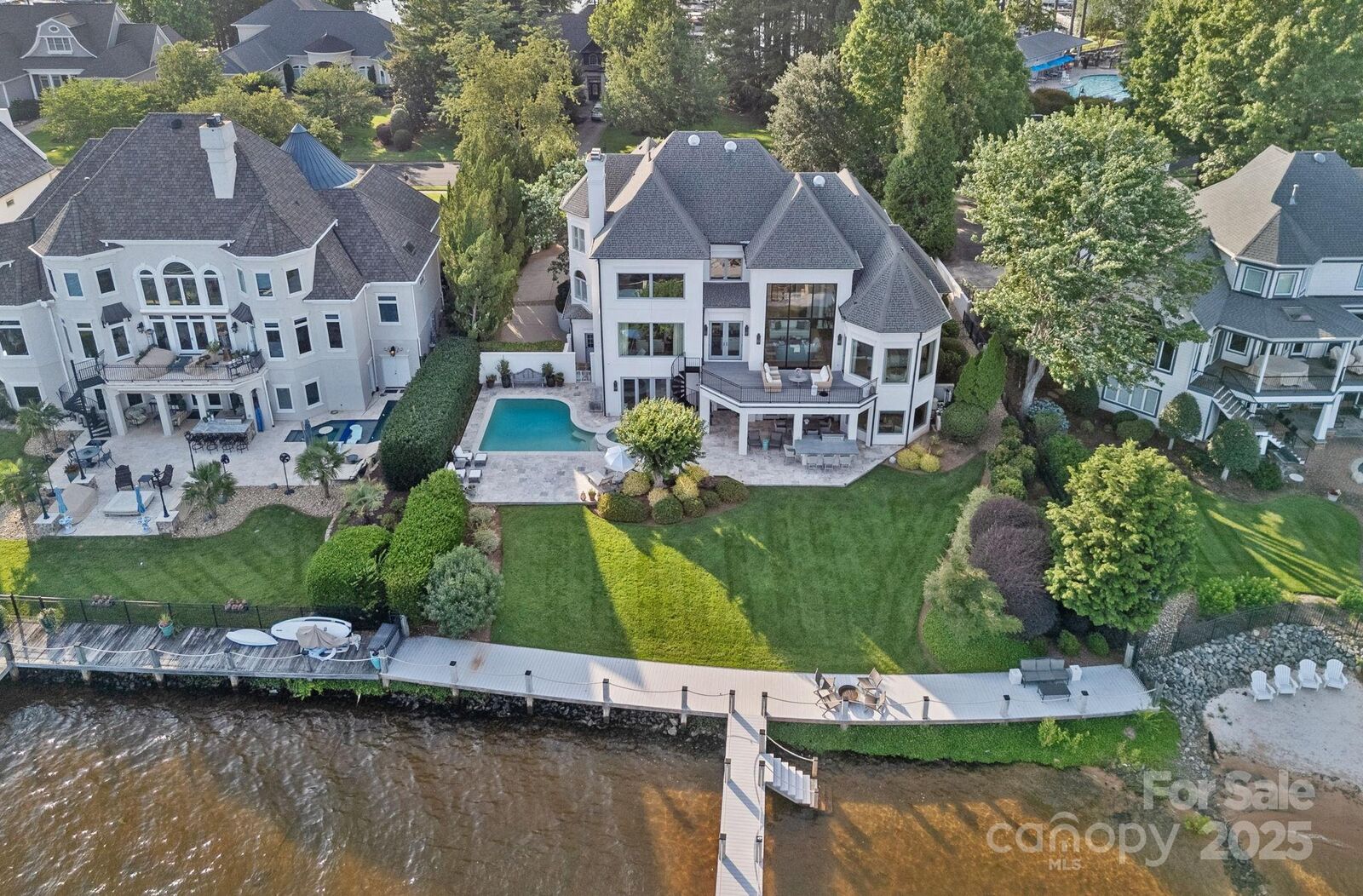 Property Photo:  18408 Harbor Light Boulevard  NC 28031 