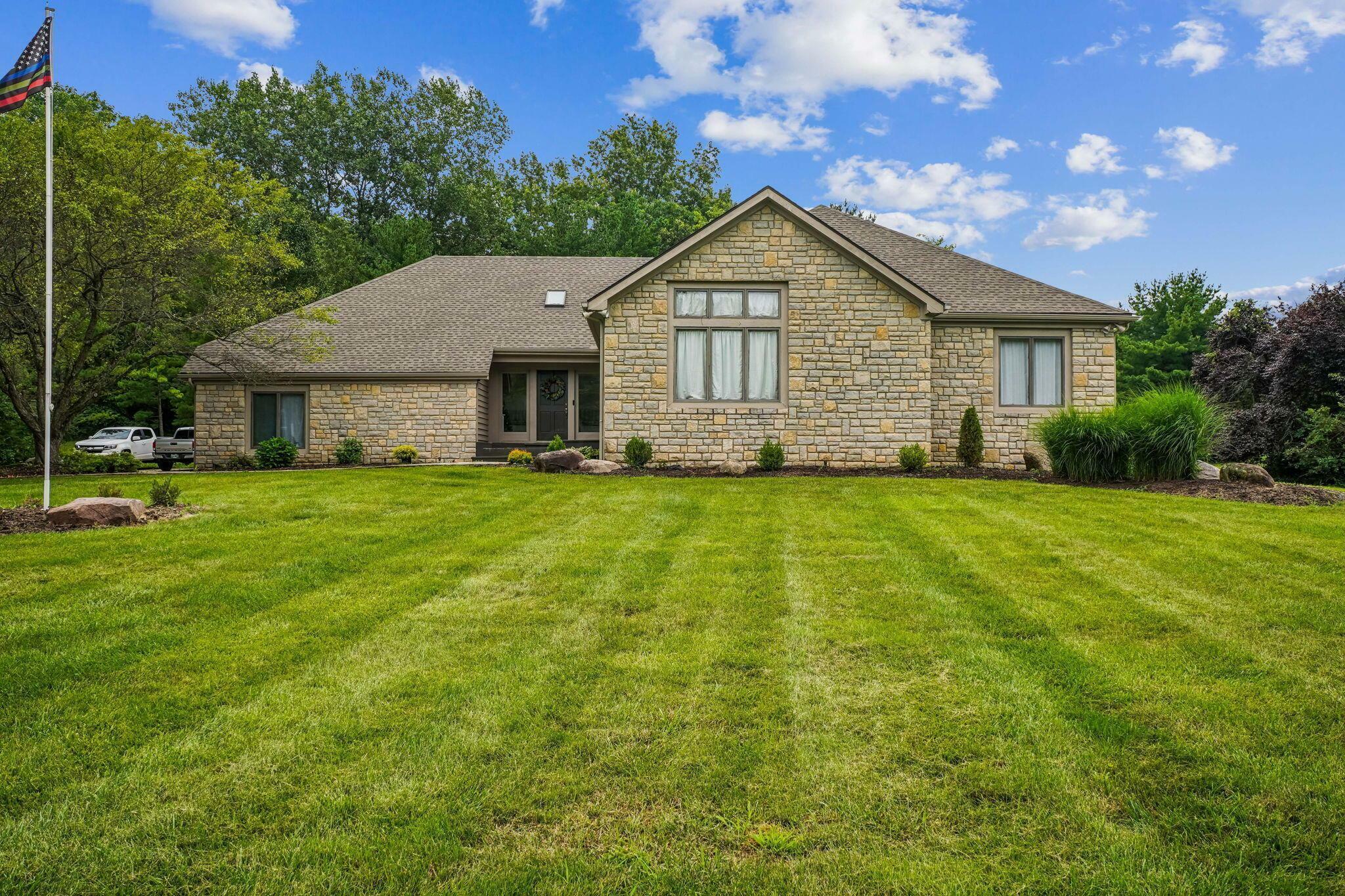 1722 Taylor Station Road  Blacklick OH 43004 photo