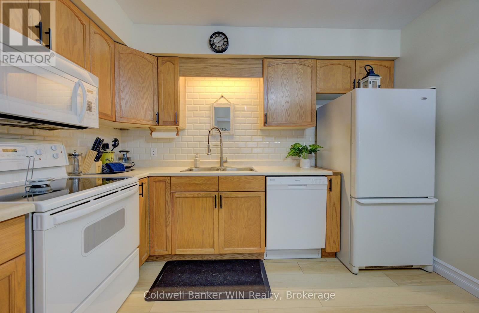 Photo de la propriété: 460 Durham Street West 108 ON N0G 2L1
