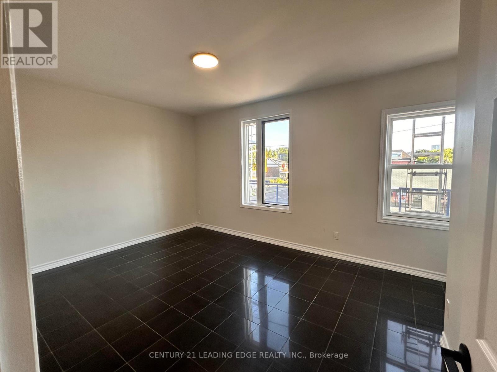 Property Photo: 783 Barton Street East 2 ON L8L 3A9
