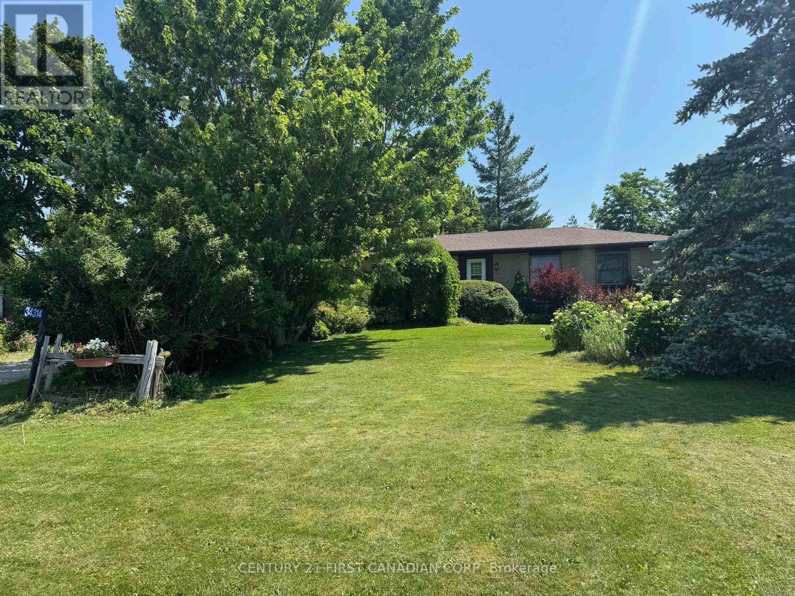 Property Photo: 34314 Denfield Road ON N0M 2J0