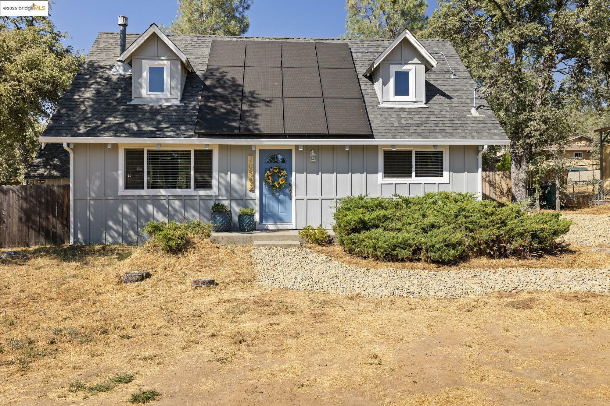 20562 Tanner Dr  Soulsbyville CA 95372 photo