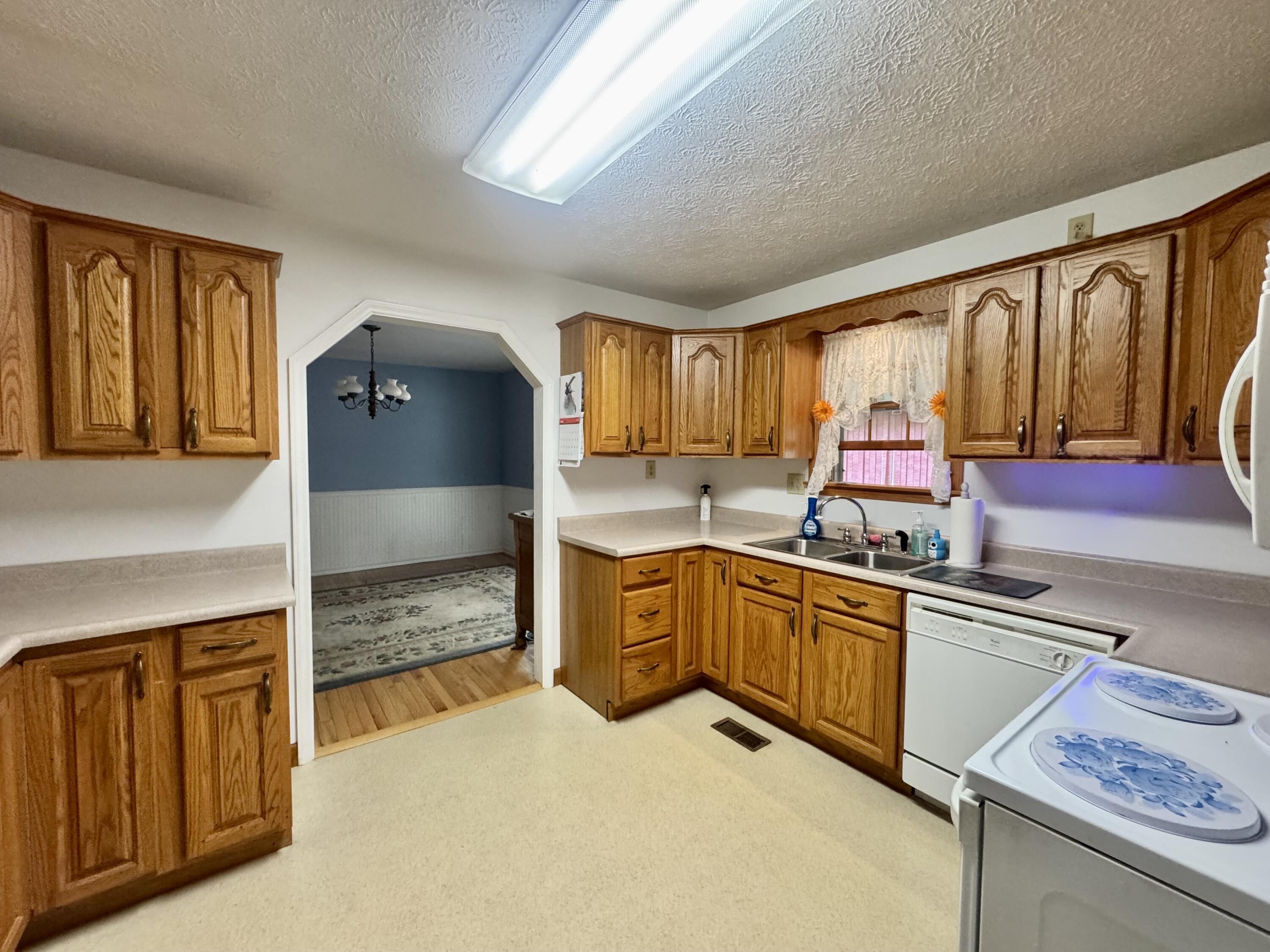 Property Photo: 125 Reedy Rd WV 26205