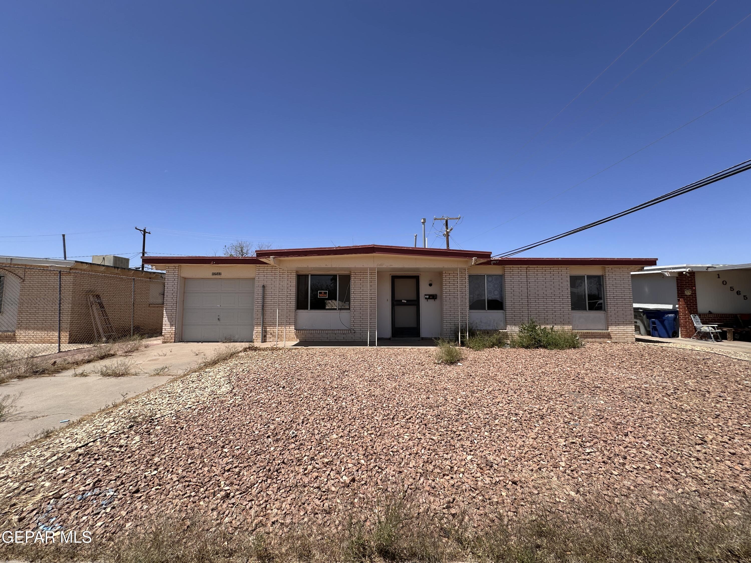 Property Photo: 10561 Champlain Street TX 79924