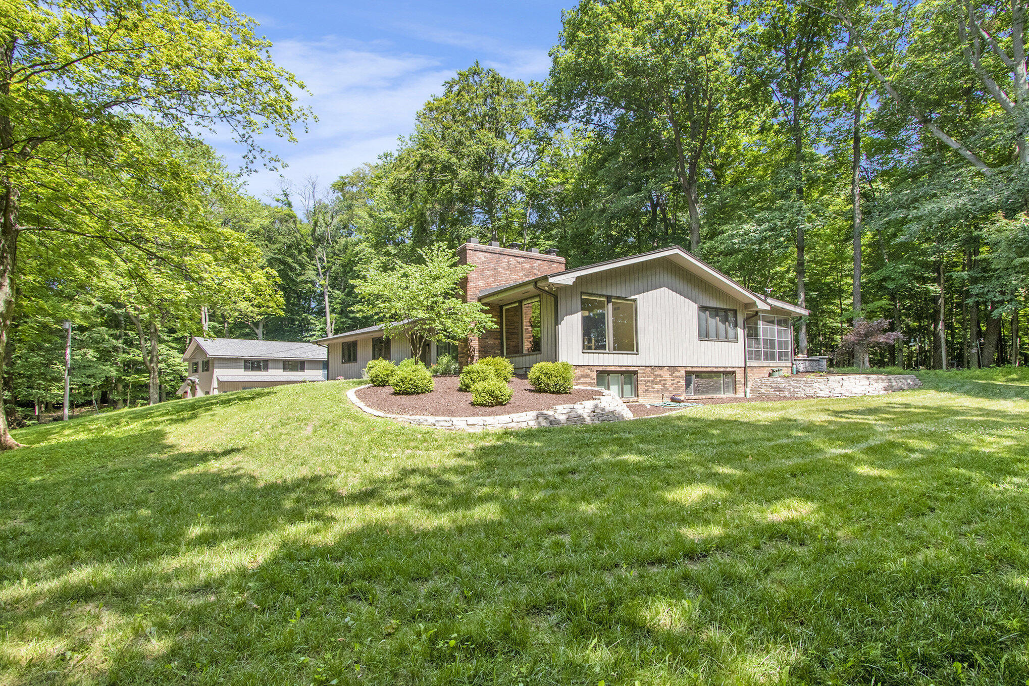 Property Photo: 7101 W 125 IN 46350