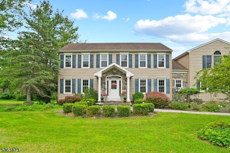 Property Photo: 17 Apple Tree Rd NJ 08822