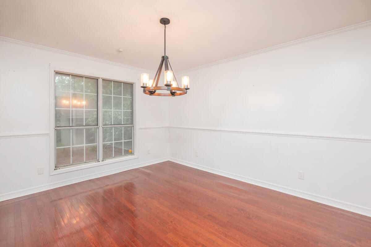 Property Photo: 803 20th Avenue N MS 39703