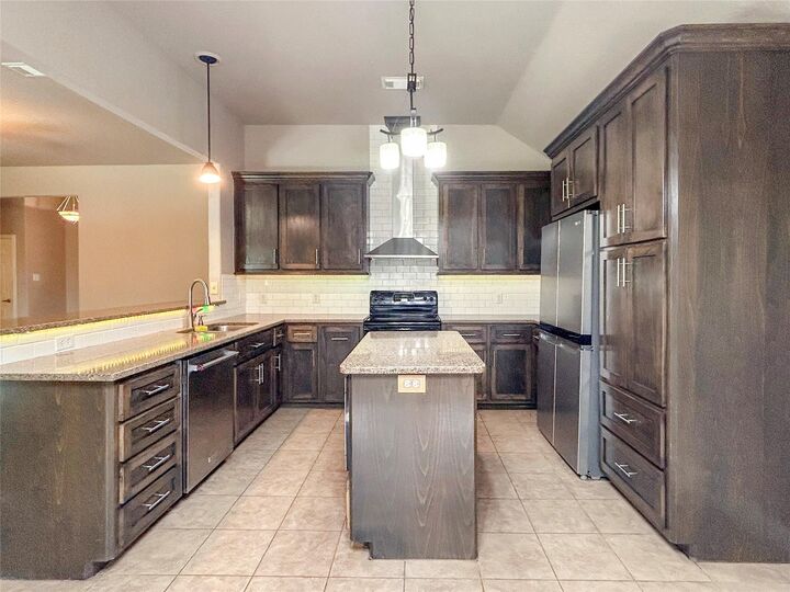 Property Photo: 119 Dove Trail TX 77531