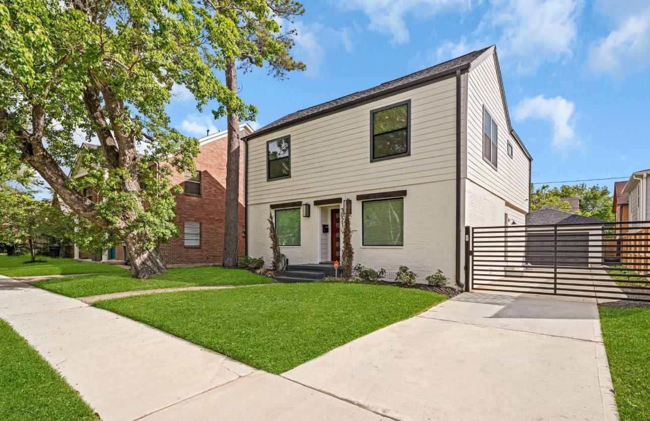 Property Photo: 3021 Prospect Street TX 77004