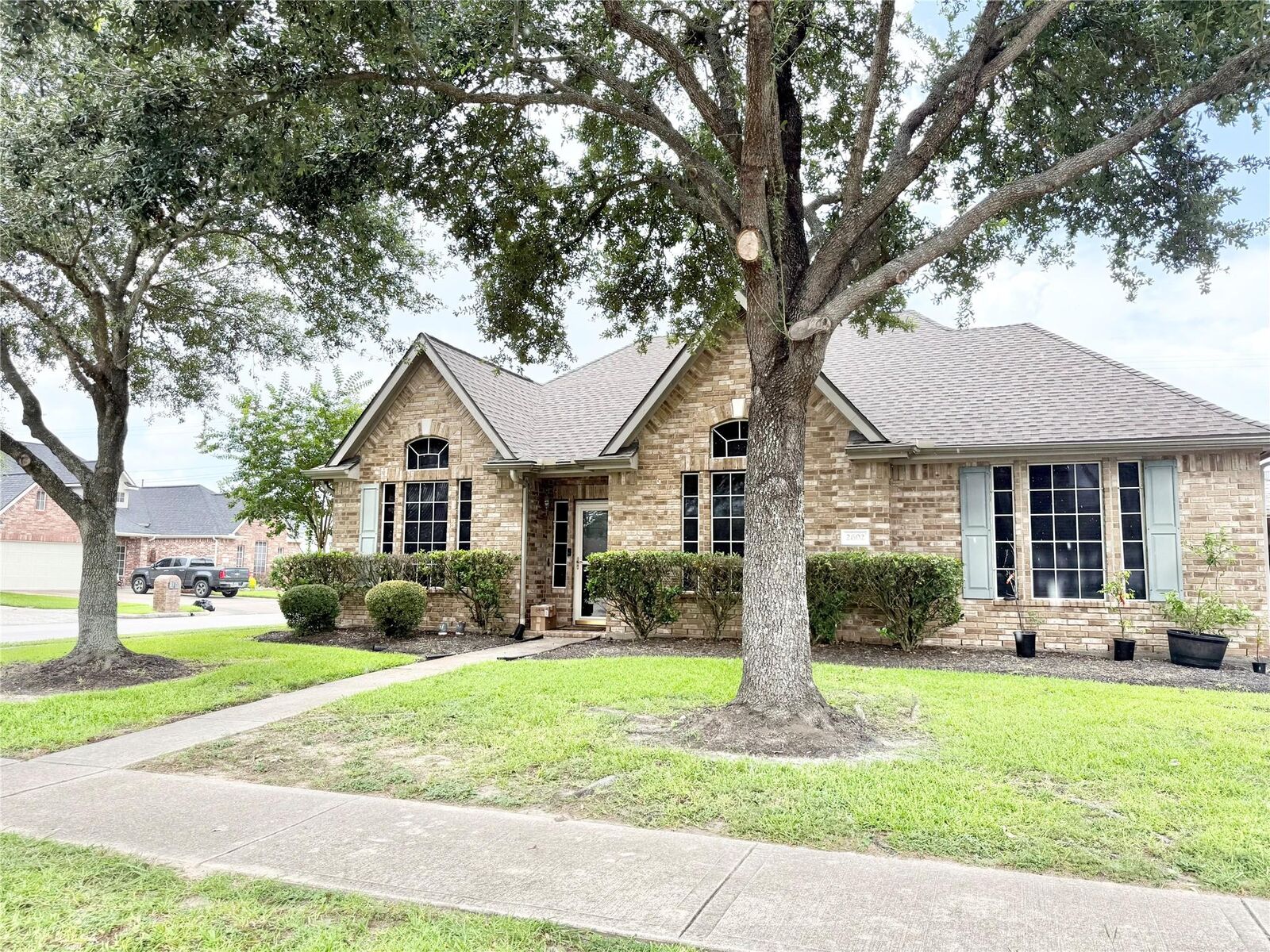 Property Photo:  2602 Chisholm Trail  TX 77536 