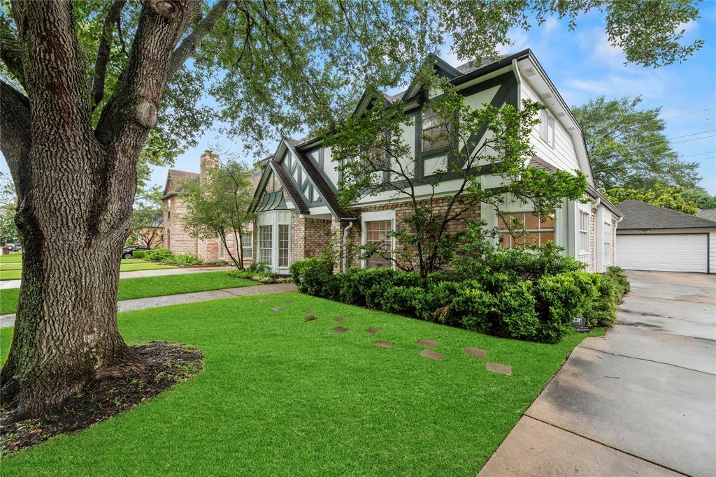 Property Photo: 20231 Brondesbury Drive TX 77450