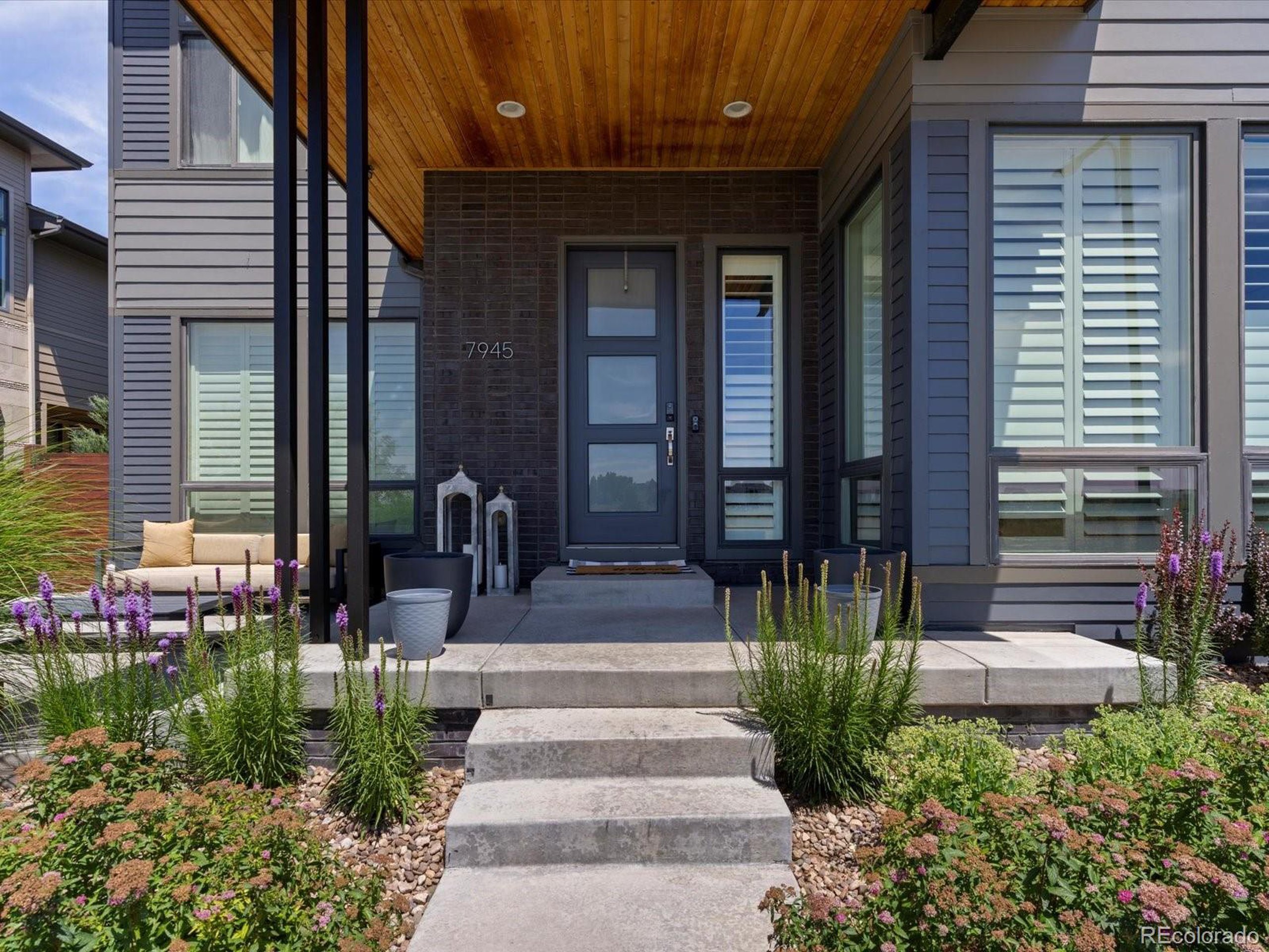 Property Photo: 7945 E Prairie Meadow Dr CO 80238