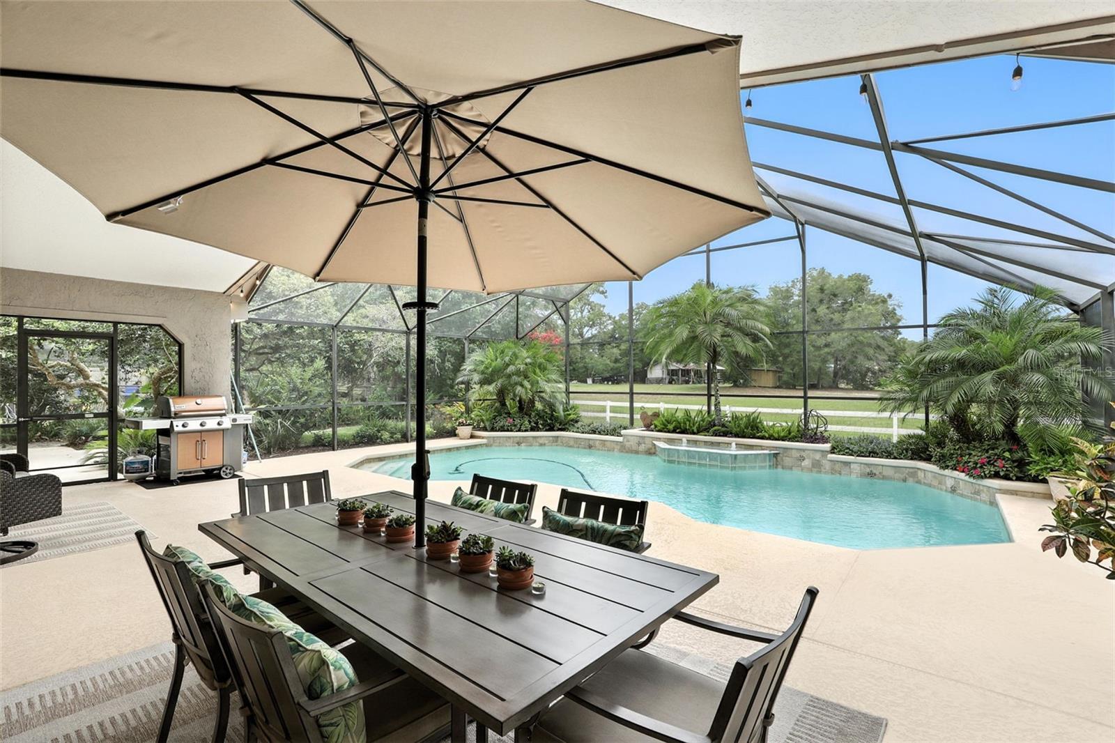 Property Photo: 518 Stephanie Court FL 32746