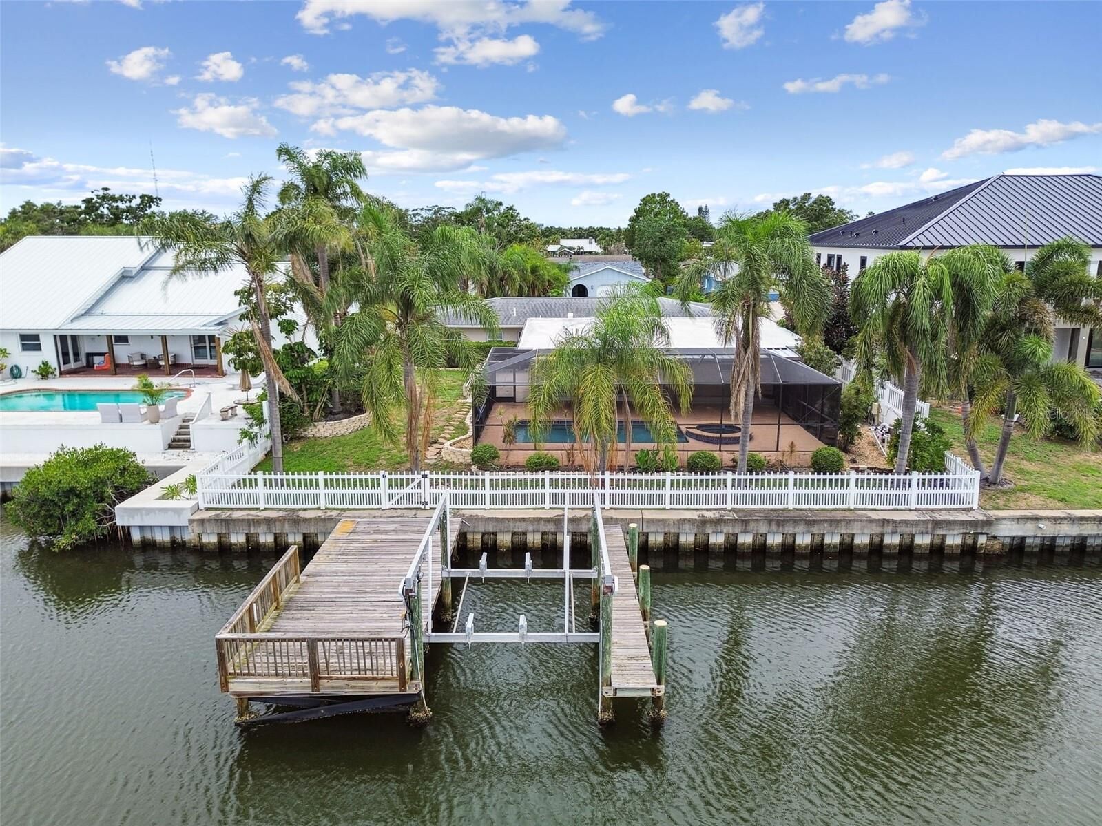 Property Photo: 3921 E Eden Roc Circle FL 33634