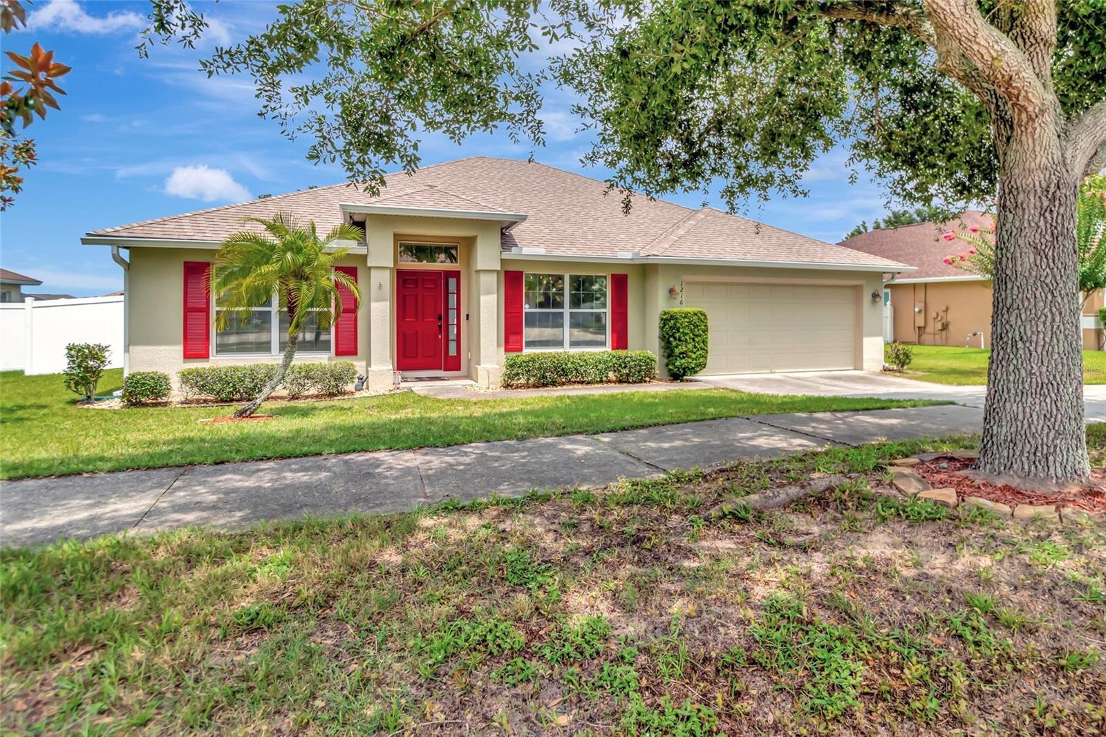 Property Photo: 1216 Cheshire Street FL 34736