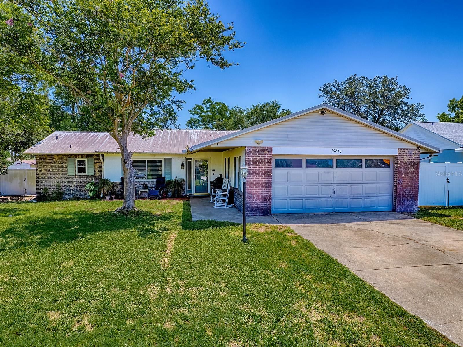 Property Photo: 10849 SE 73rd Court FL 34420