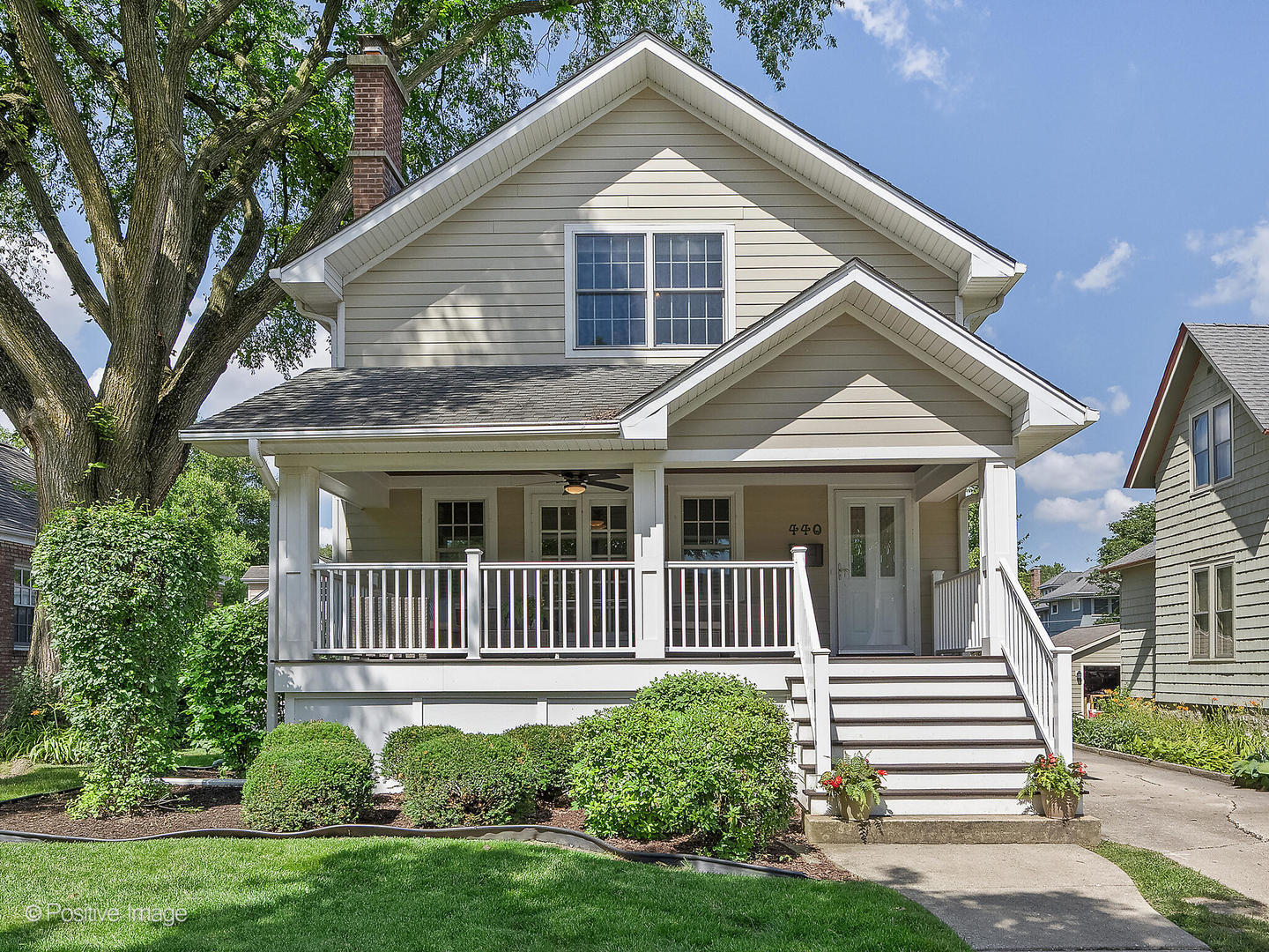 Property Photo: 440 8th Avenue IL 60525