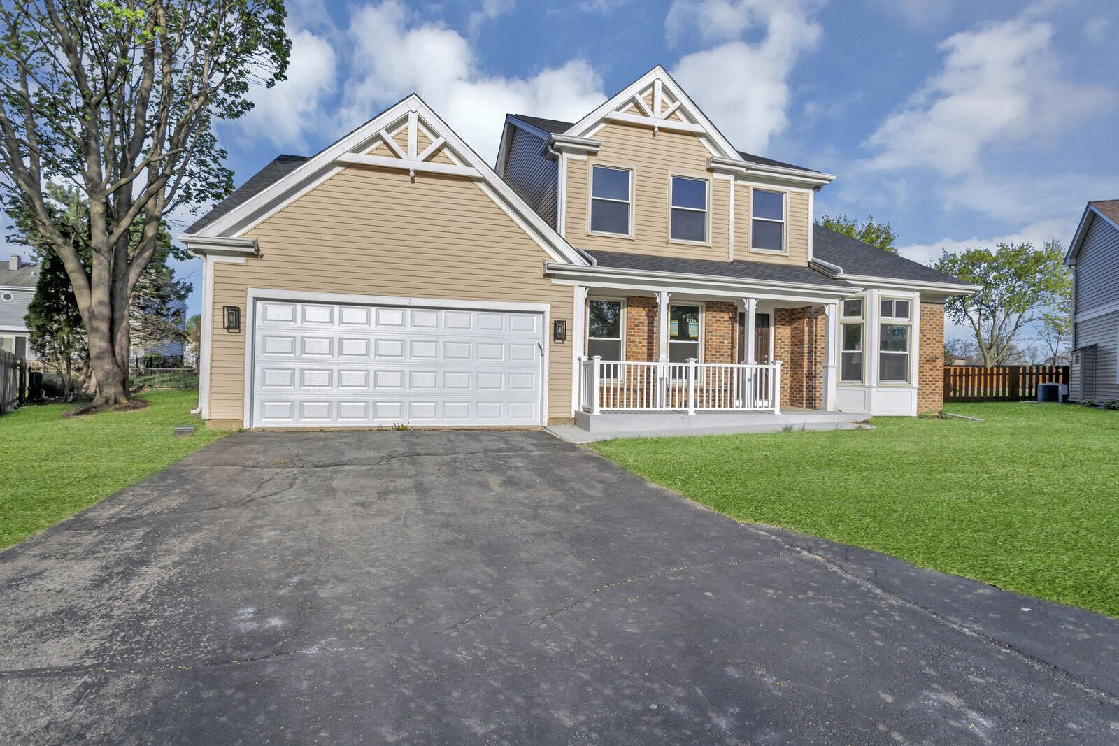 Property Photo:  8 Cheswick Court  IL 60194 