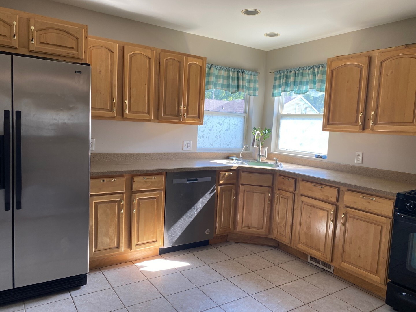 Property Photo:  1445 5th Street  IL 61301 