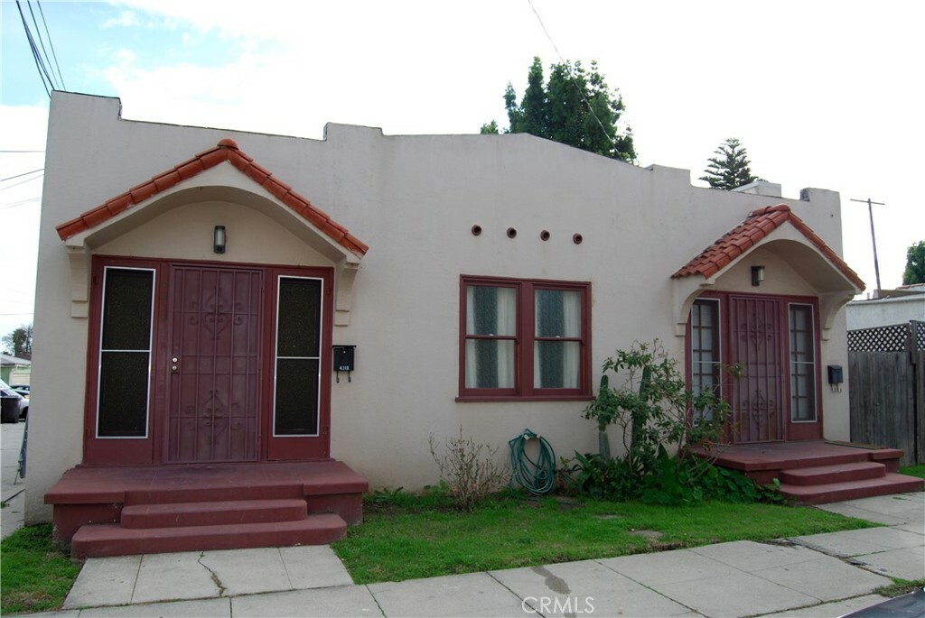 Property Photo: 4316 E Wehrle Court CA 90804