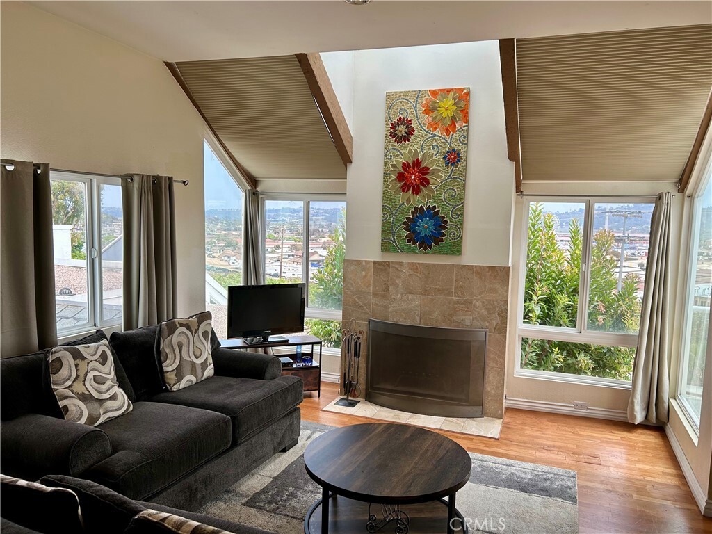 Property Photo: 315 Arcaro Lane CA 92075