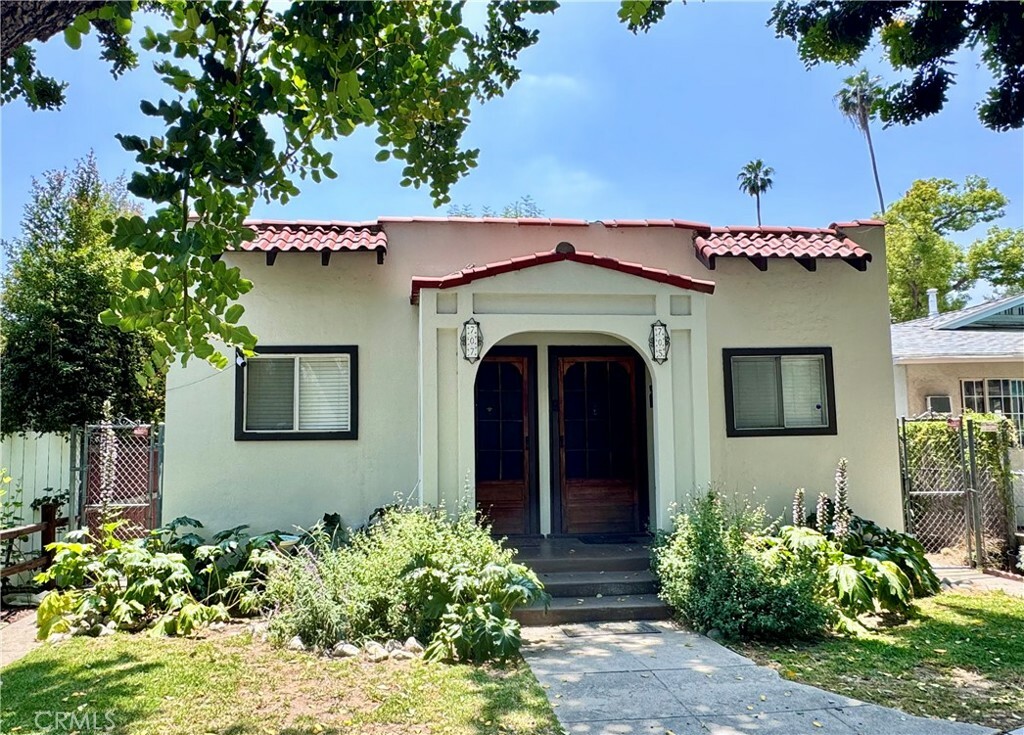 Property Photo: 707 El Centro Street CA 91030