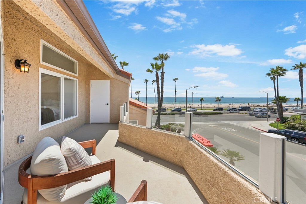 Property Photo:  2000 Pacific Coast Highway 313  CA 92649 