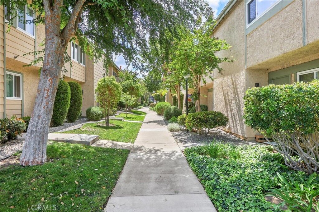 Property Photo: 8341 Grenoble Street 18 CA 91040