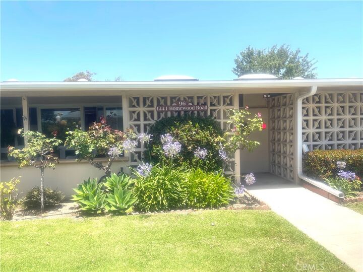 Property Photo:  1441 Homewood Road 5 96C  CA 90740 