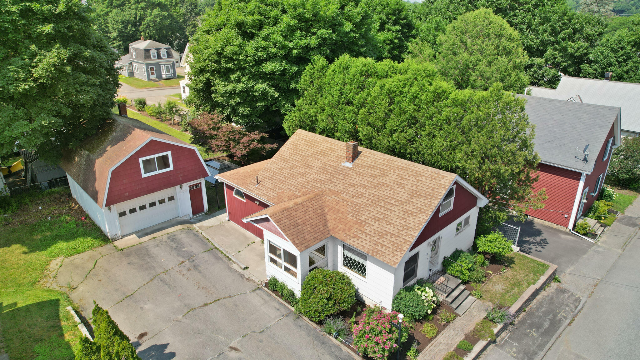 Property Photo: 17 Pendleton Street ME 04412
