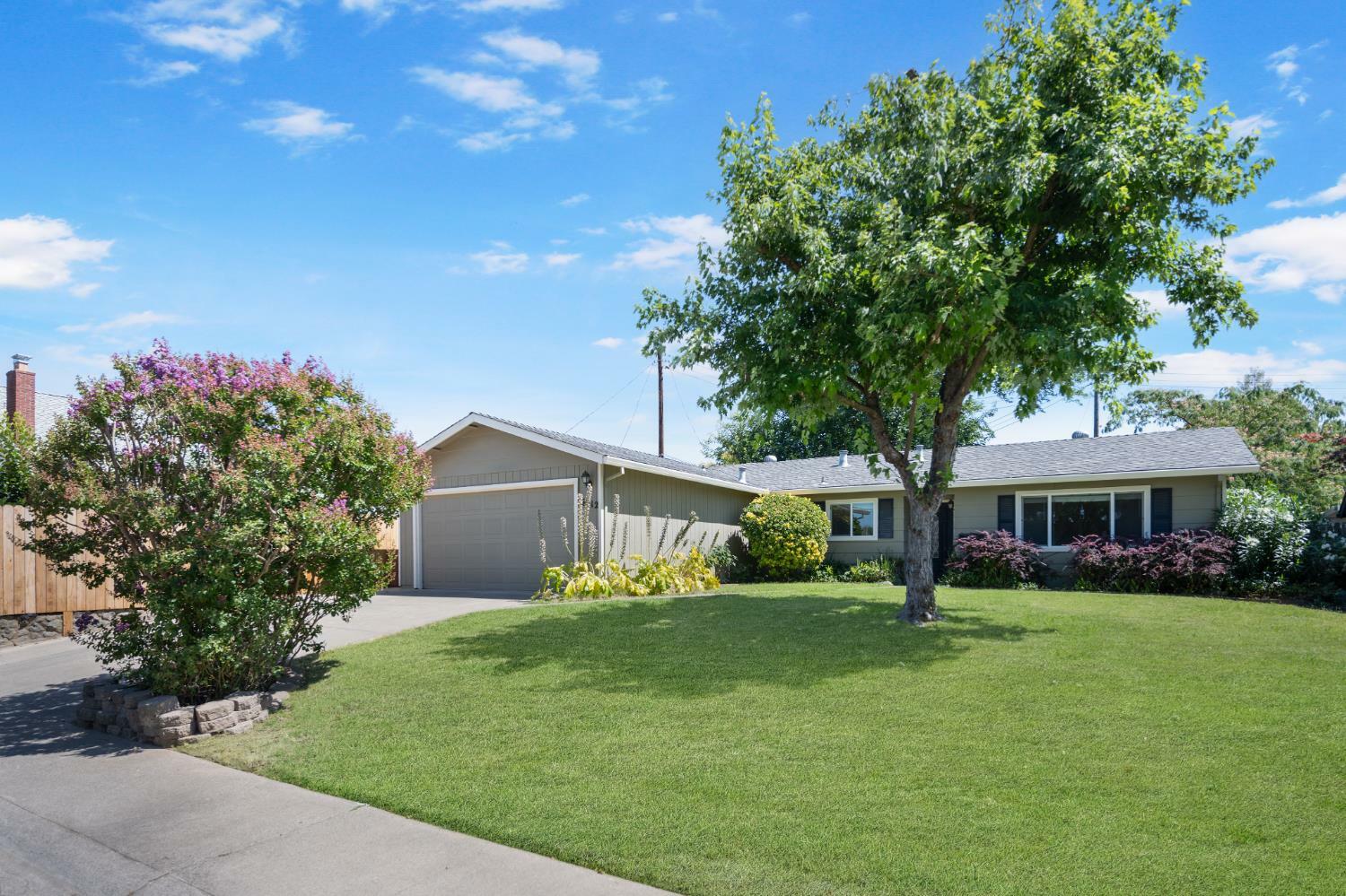 6812 Brougham Way  Citrus Heights CA 95621 photo
