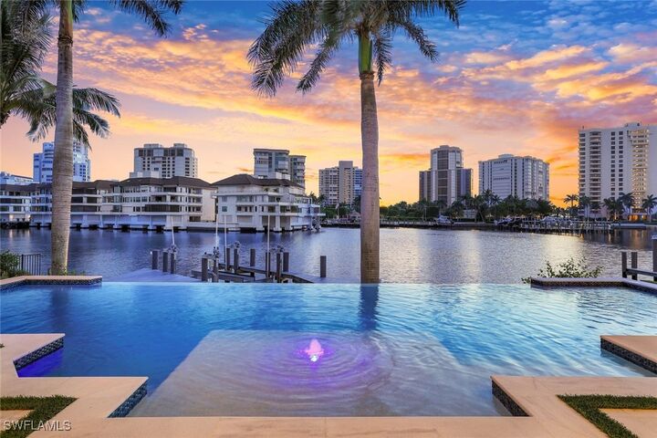 Property Photo: 309 Neapolitan Way FL 34103