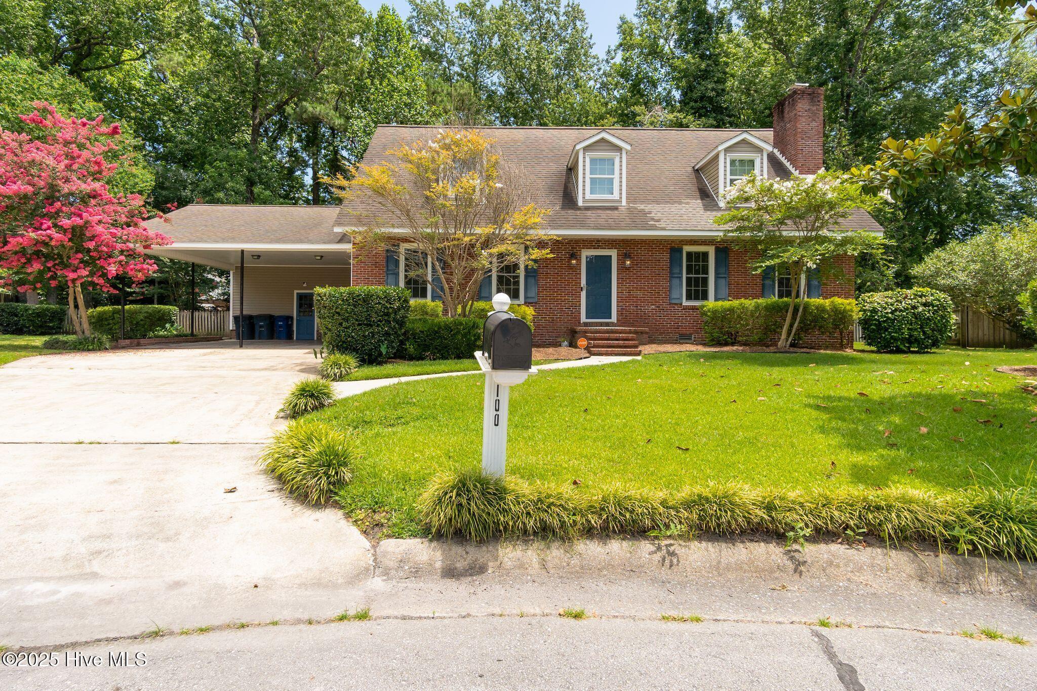 Property Photo: 100 Ramona Avenue NC 28540