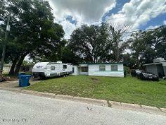 Property Photo: 1087 Crestdale Street FL 32211