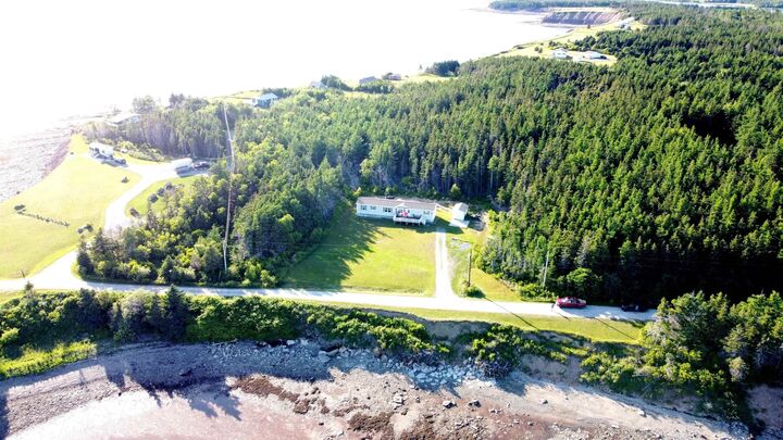 Property Photo: 80 Hideaway Drive NS B0E 1P0