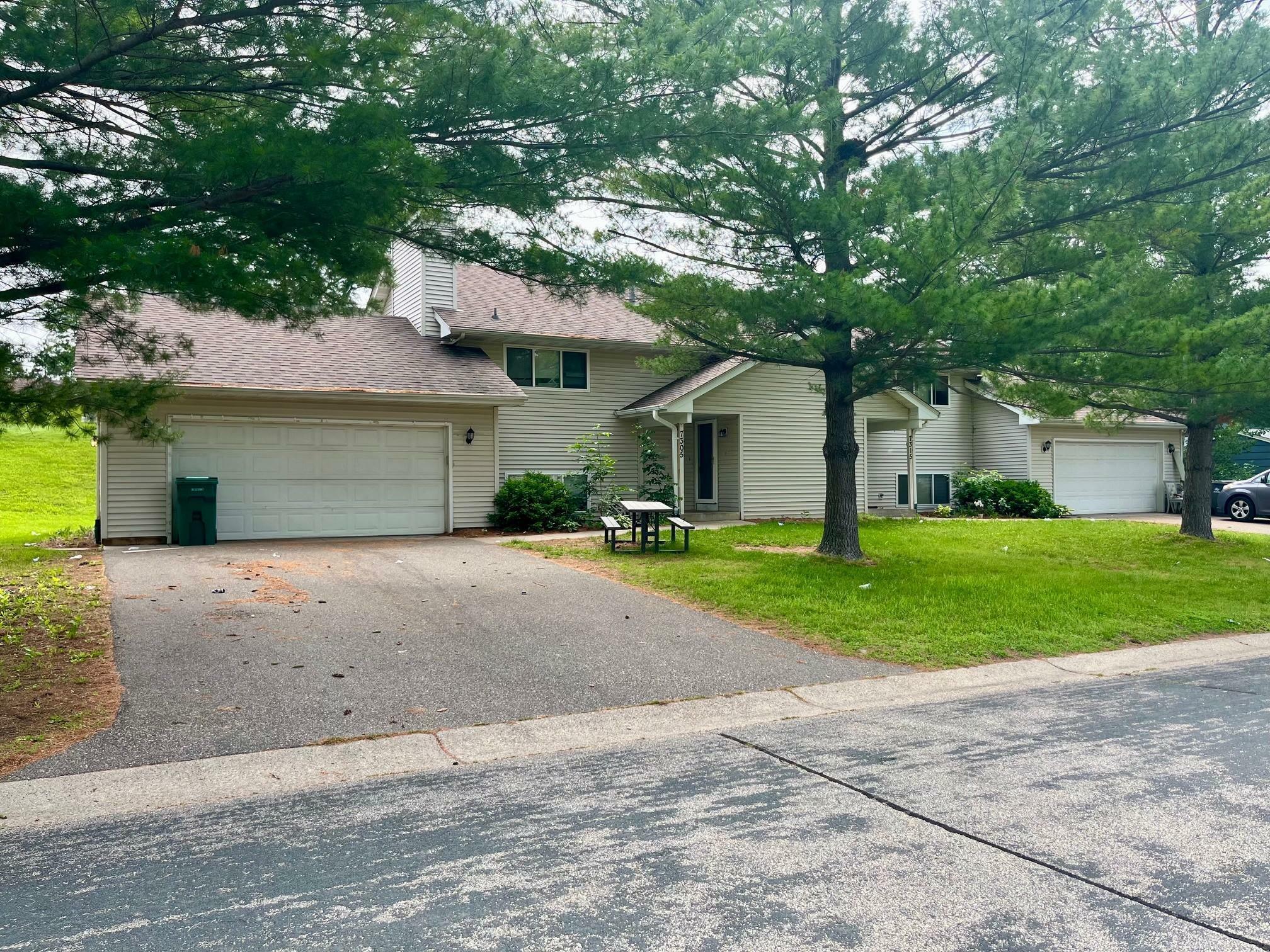 Property Photo: 7315 Bagpipe Boulevard MN 55346